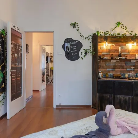 & Art - San Francesco - Center ***** Trieste